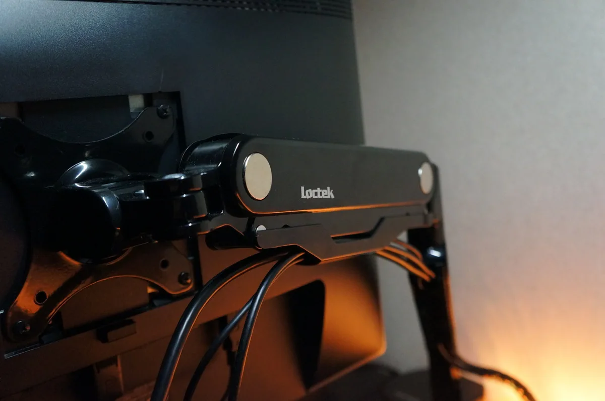 Loctek D8